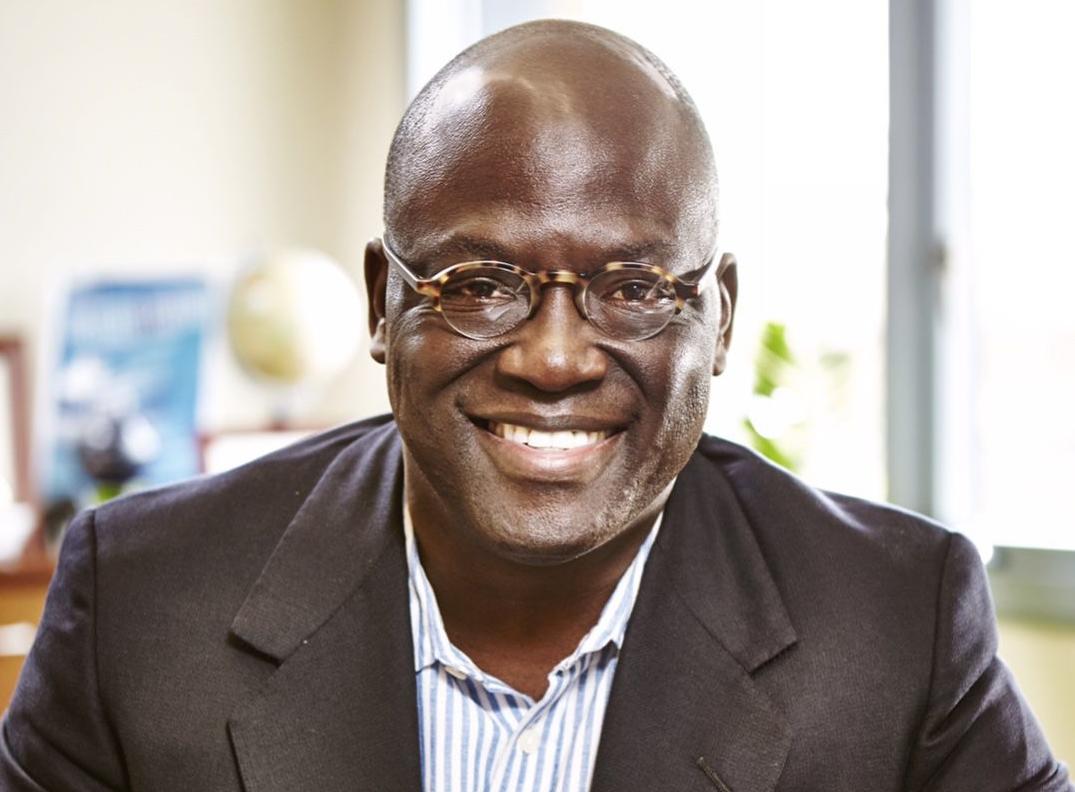 Akande Headshot.jpg
